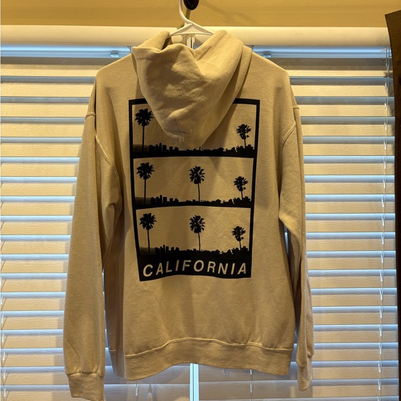 Balboa Tan Hoodie with Palm Tree Design - Picture 2 of 4